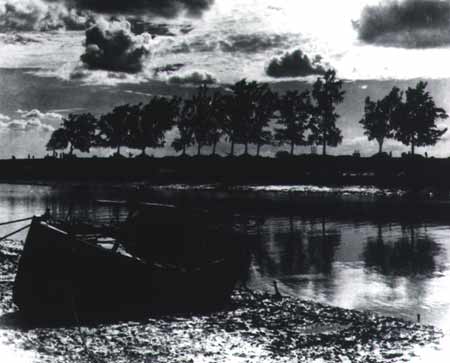 bw-12 hoogly riverside