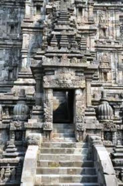 indo -6 prambanan-shiva temple