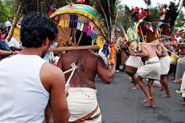 kavadi aattam