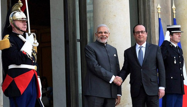 345146-modi-hollande