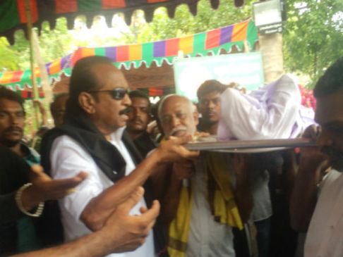 vaiko with -sasi-perumal-body
