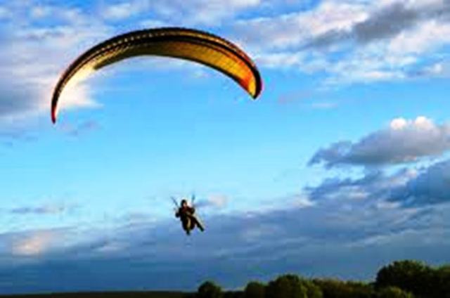 Paragliding