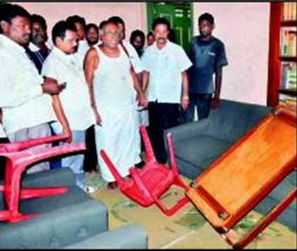 thiru.paza.karu-2011