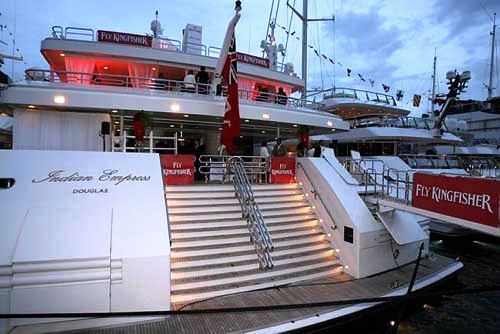 vm yatch -450 crore