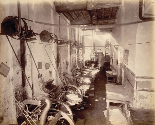 12-Machine-room-No.3-in-Times-of-India-Office-in-Bombay-(Mumbai)--November-1898