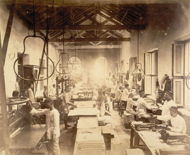 17-Ruling-and-paging-room-in-Times-of-India-Office-in-Bombay-(Mumbai)--November-1898