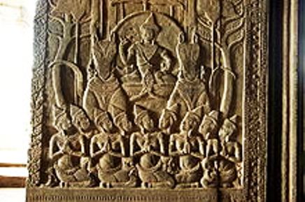 Angkor_Wat_reliefs_(Sept2009h)